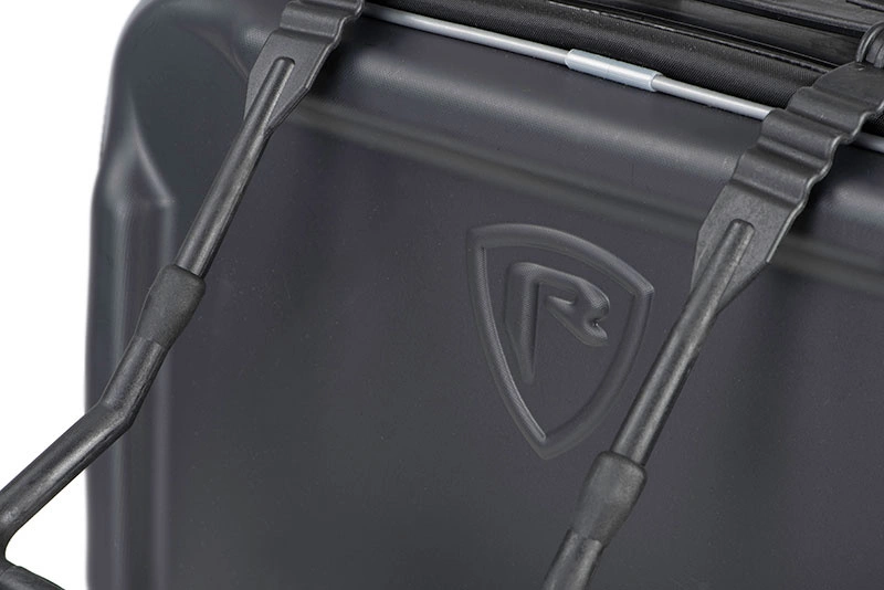 Fox Rage Voyager Camo Welded Bag L - Image 6