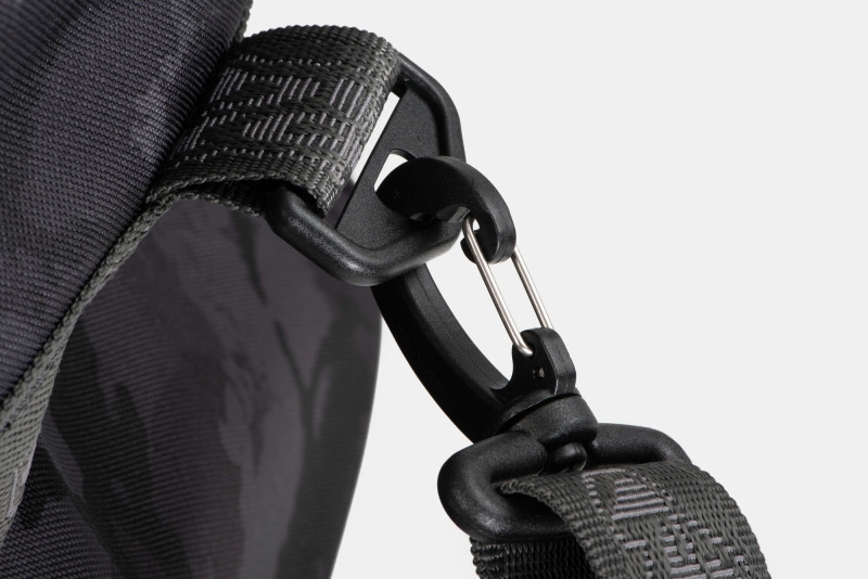 Fox Rage Voyager Camo Holdall - Large - Image 6